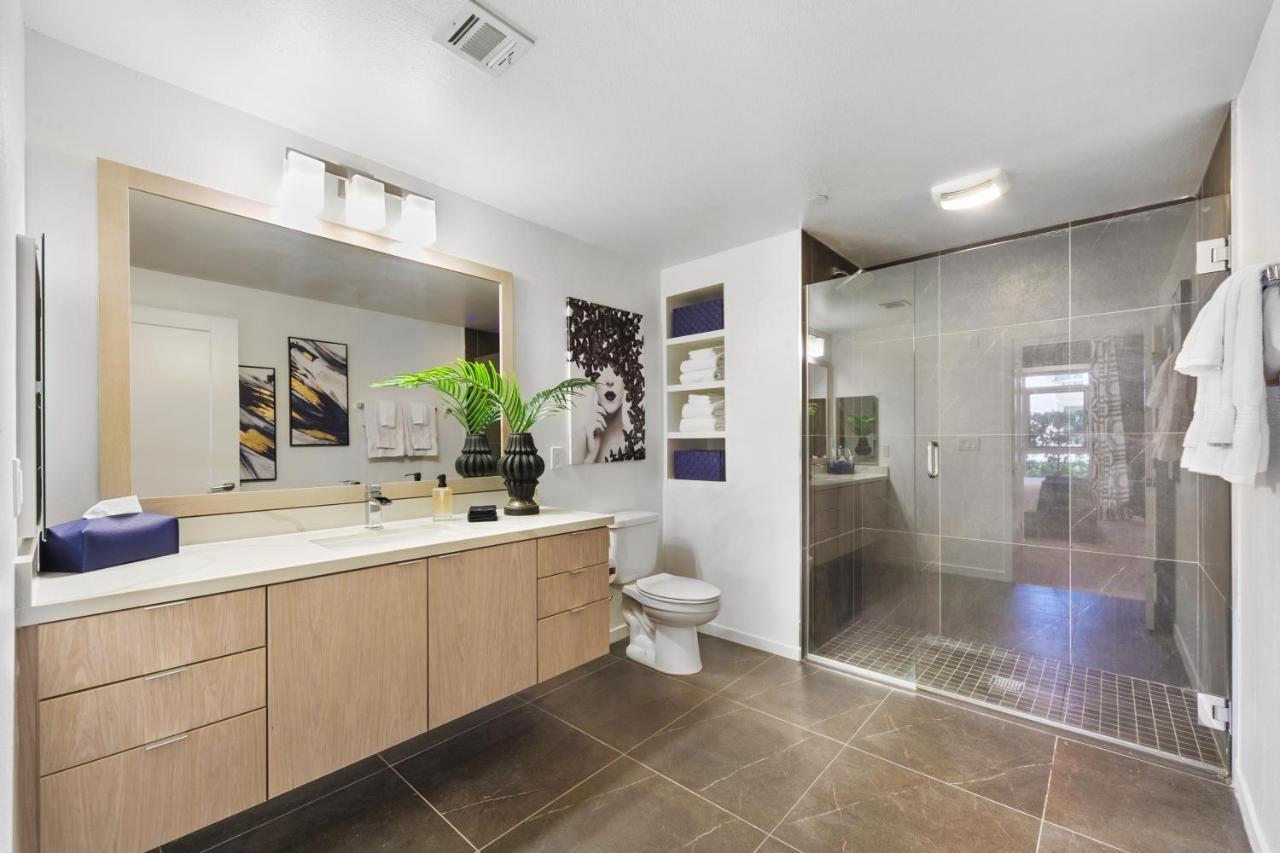 Beverly Grove Chic City Oasis 2 Bedroom Apt With Den 138 Los Angeles Luaran gambar