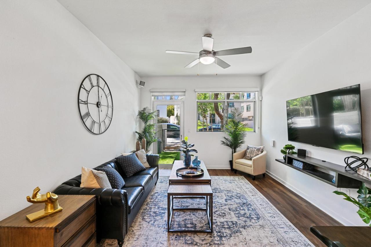 Beverly Grove Chic City Oasis 2 Bedroom Apt With Den 138 Los Angeles Luaran gambar