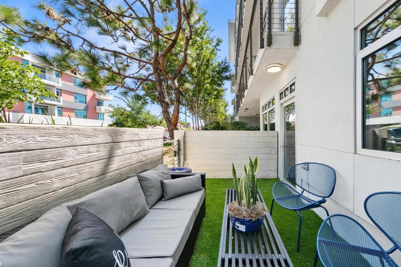 Beverly Grove Chic City Oasis 2 Bedroom Apt With Den 138 Los Angeles Luaran gambar